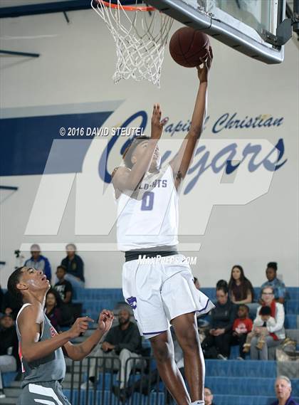 Thumbnail 3 in San Juan vs. Franklin (St. Hope Elite Classic) photogallery.