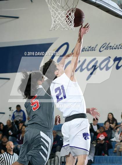Thumbnail 1 in San Juan vs. Franklin (St. Hope Elite Classic) photogallery.