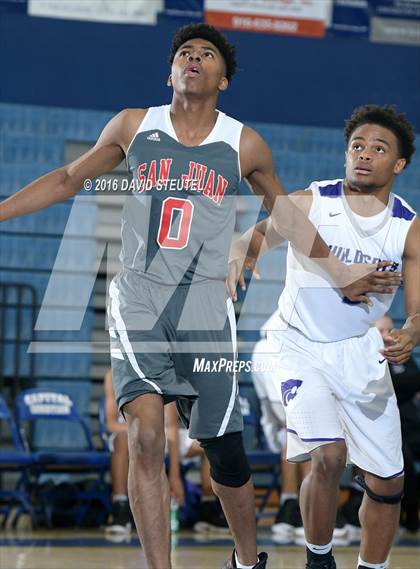 Thumbnail 1 in San Juan vs. Franklin (St. Hope Elite Classic) photogallery.