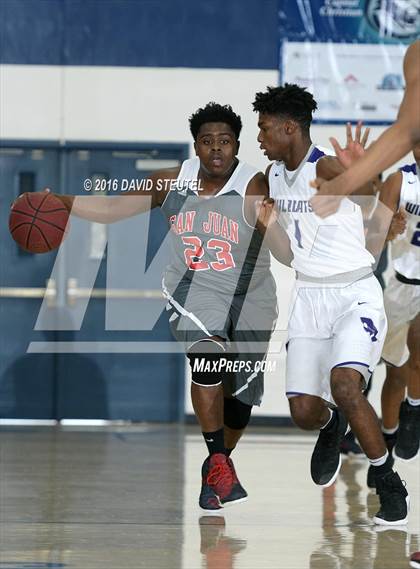 Thumbnail 1 in San Juan vs. Franklin (St. Hope Elite Classic) photogallery.