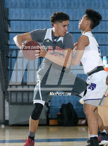 Thumbnail 3 in San Juan vs. Franklin (St. Hope Elite Classic) photogallery.