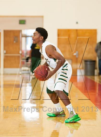 Thumbnail 2 in Valley Christian vs. St. Patrick-St. Vincent (Catholic School Winter Classic) photogallery.