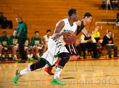 Thumbnail 3 in Valley Christian vs. St. Patrick-St. Vincent (Catholic School Winter Classic) photogallery.