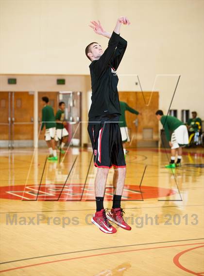 Thumbnail 2 in Valley Christian vs. St. Patrick-St. Vincent (Catholic School Winter Classic) photogallery.