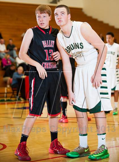 Thumbnail 2 in Valley Christian vs. St. Patrick-St. Vincent (Catholic School Winter Classic) photogallery.