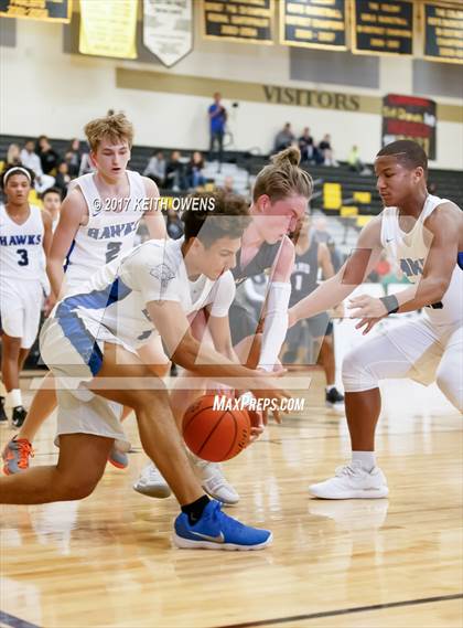 Thumbnail 2 in Hebron vs. Richardson (Tommy Thomas Cougar Classic) photogallery.