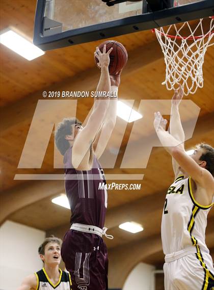 Thumbnail 2 in Thorsby vs. Isabella (Chilton County Tournament) photogallery.