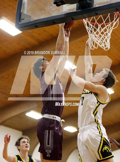 Thumbnail 3 in Thorsby vs. Isabella (Chilton County Tournament) photogallery.