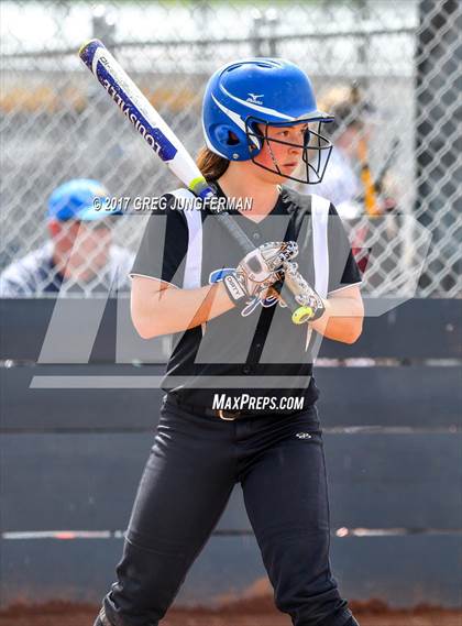 Thumbnail 3 in Analy vs. Sonoma Valley (Napa Tournament) photogallery.