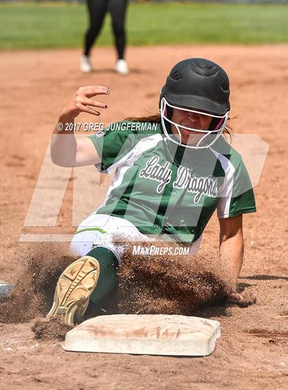 Thumbnail 3 in Analy vs. Sonoma Valley (Napa Tournament) photogallery.
