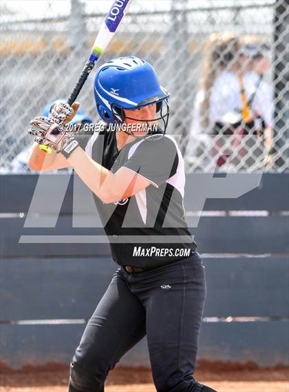 Thumbnail 1 in Analy vs. Sonoma Valley (Napa Tournament) photogallery.