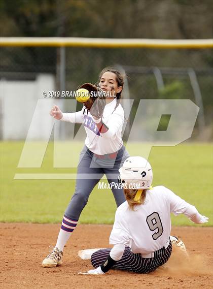 Thumbnail 3 in Verbena vs Thorsby (County Tournament) photogallery.