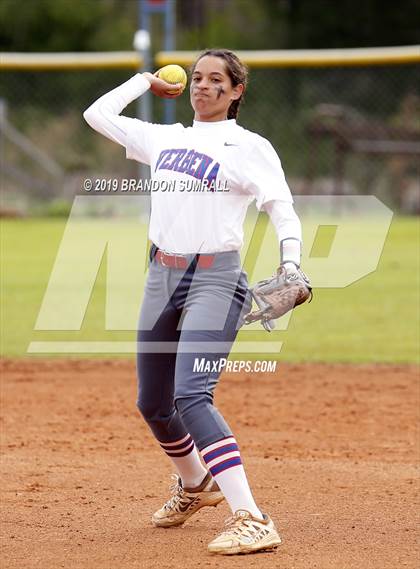 Thumbnail 2 in Verbena vs Thorsby (County Tournament) photogallery.