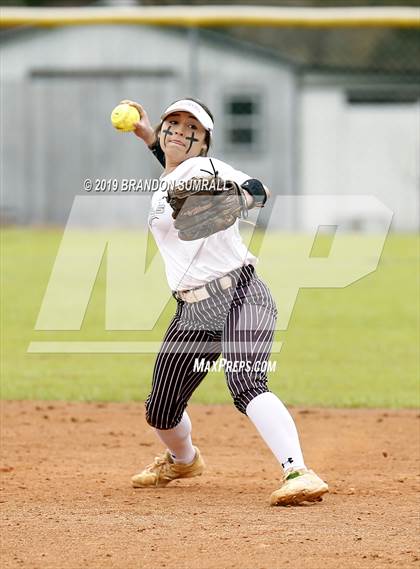 Thumbnail 1 in Verbena vs Thorsby (County Tournament) photogallery.