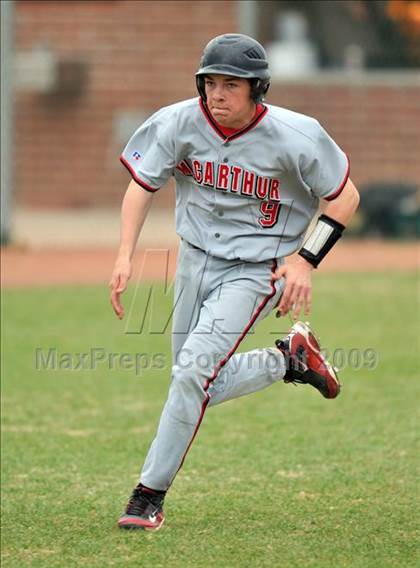 Thumbnail 3 in Creekview vs MacArthur (Carrollton Diamond Classic) photogallery.