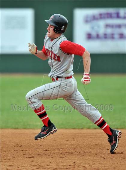 Thumbnail 2 in Creekview vs MacArthur (Carrollton Diamond Classic) photogallery.