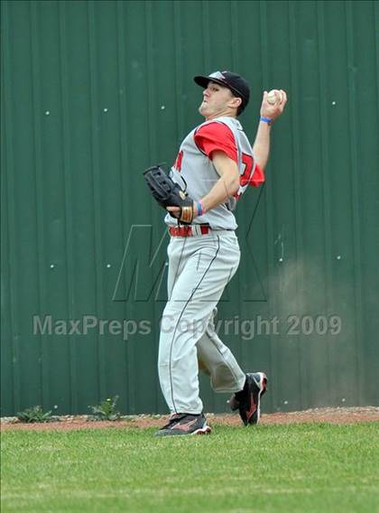 Thumbnail 3 in Creekview vs MacArthur (Carrollton Diamond Classic) photogallery.
