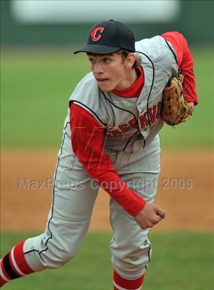 Thumbnail 3 in Creekview vs MacArthur (Carrollton Diamond Classic) photogallery.