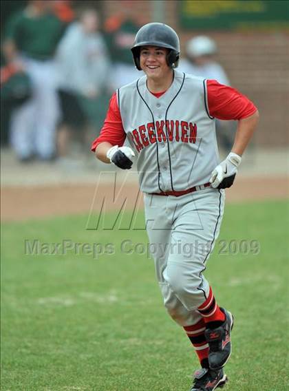 Thumbnail 2 in Creekview vs MacArthur (Carrollton Diamond Classic) photogallery.