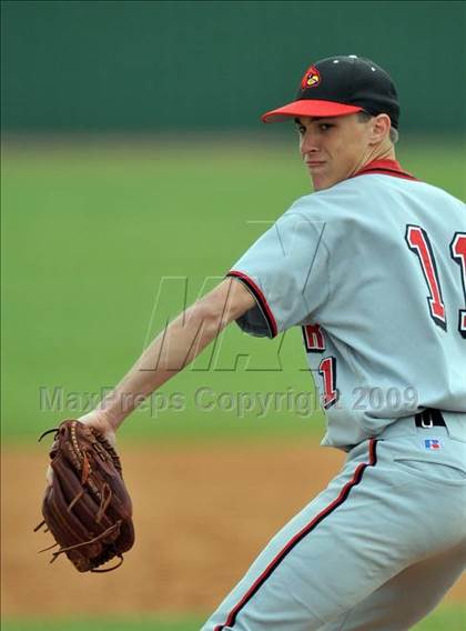 Thumbnail 2 in Creekview vs MacArthur (Carrollton Diamond Classic) photogallery.