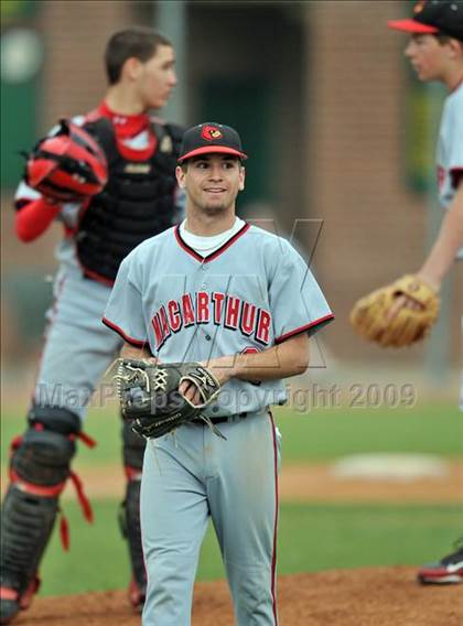 Thumbnail 3 in Creekview vs MacArthur (Carrollton Diamond Classic) photogallery.