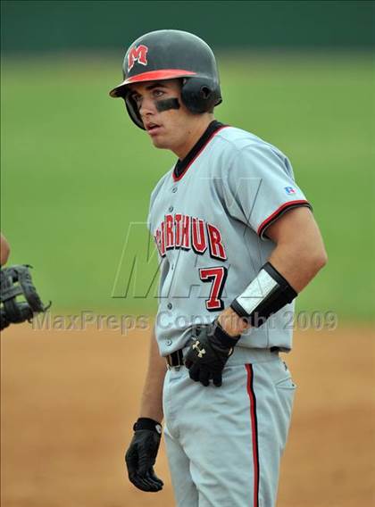 Thumbnail 3 in Creekview vs MacArthur (Carrollton Diamond Classic) photogallery.