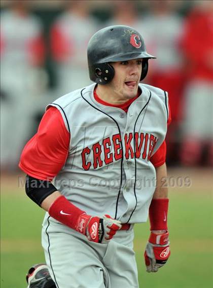 Thumbnail 3 in Creekview vs MacArthur (Carrollton Diamond Classic) photogallery.