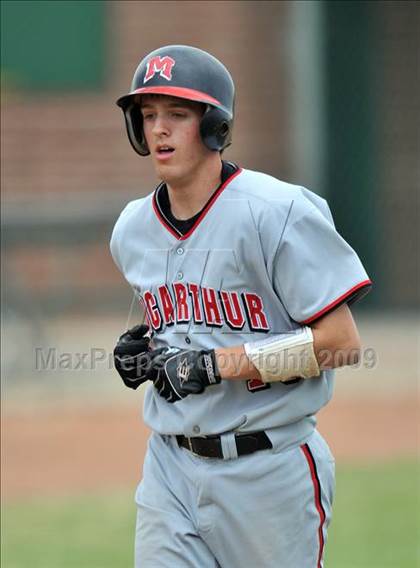 Thumbnail 1 in Creekview vs MacArthur (Carrollton Diamond Classic) photogallery.