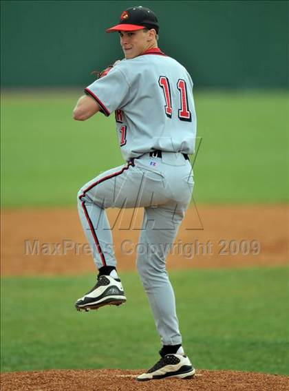 Thumbnail 3 in Creekview vs MacArthur (Carrollton Diamond Classic) photogallery.