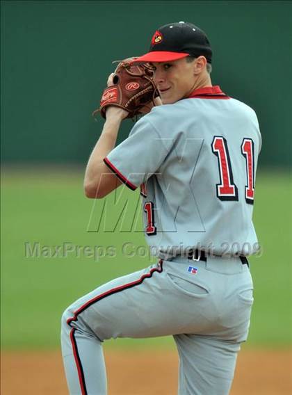 Thumbnail 3 in Creekview vs MacArthur (Carrollton Diamond Classic) photogallery.