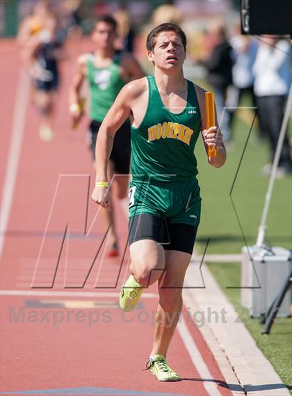 Thumbnail 2 in Ventura Invitational 4X800M Relay photogallery.