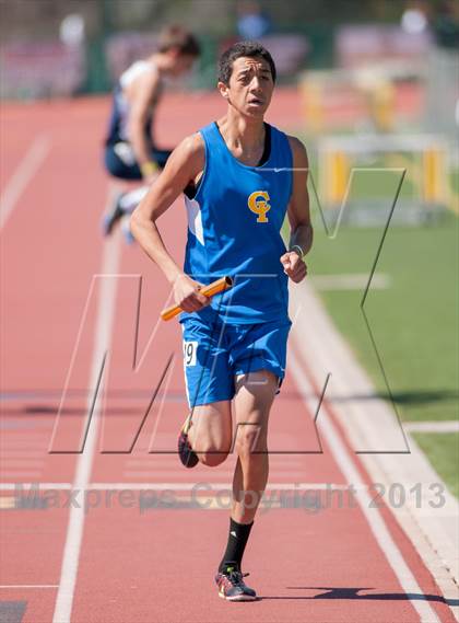 Thumbnail 3 in Ventura Invitational 4X800M Relay photogallery.