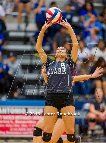 Thumbnail 3 in Clark vs. South San Antonio (UIL 6A Bi-District Playoff) photogallery.
