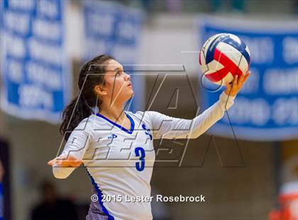 Thumbnail 1 in Clark vs. South San Antonio (UIL 6A Bi-District Playoff) photogallery.