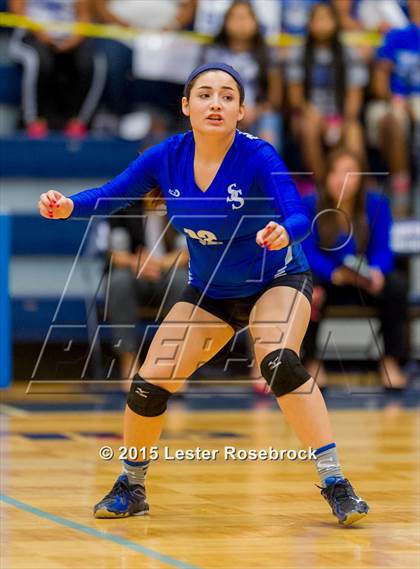 Thumbnail 3 in Clark vs. South San Antonio (UIL 6A Bi-District Playoff) photogallery.