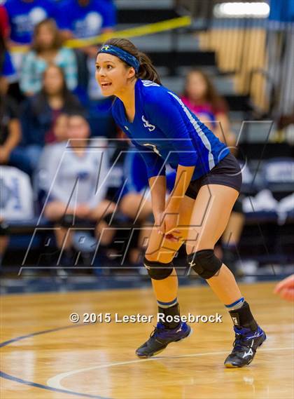 Thumbnail 1 in Clark vs. South San Antonio (UIL 6A Bi-District Playoff) photogallery.