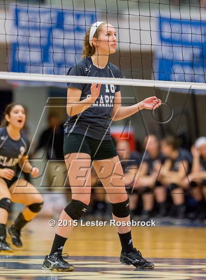 Thumbnail 2 in Clark vs. South San Antonio (UIL 6A Bi-District Playoff) photogallery.