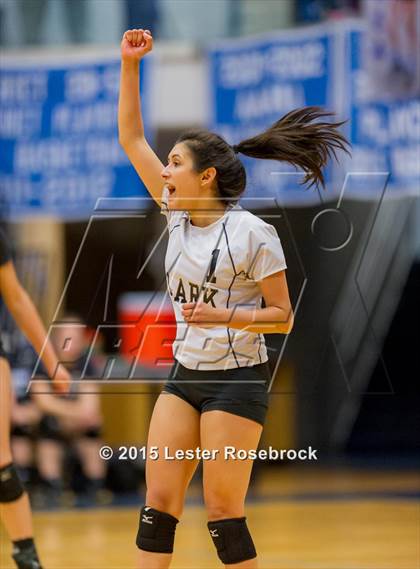 Thumbnail 3 in Clark vs. South San Antonio (UIL 6A Bi-District Playoff) photogallery.