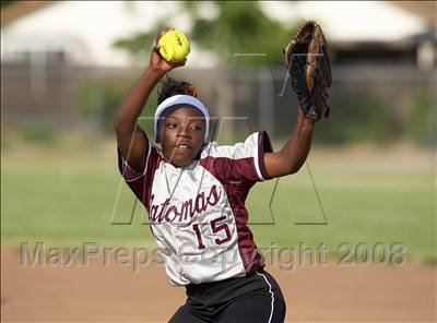 Thumbnail 2 in Inderkum @ Natomas photogallery.