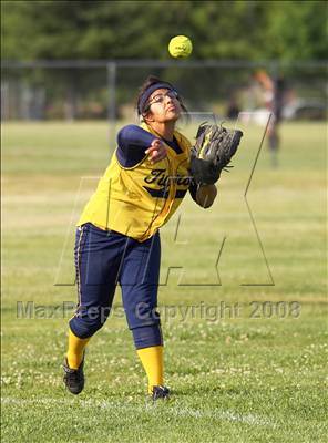 Thumbnail 2 in Inderkum @ Natomas photogallery.