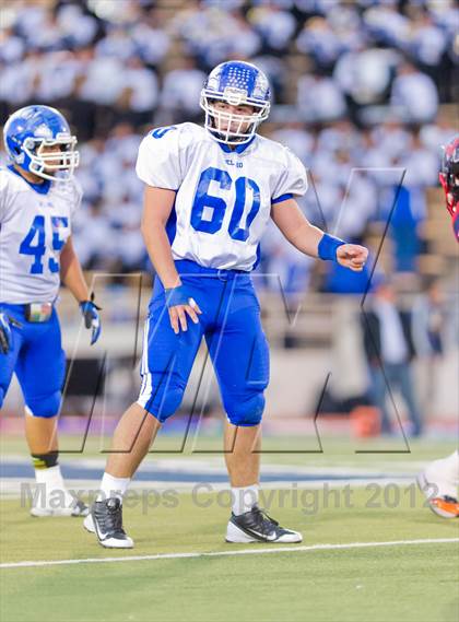 Thumbnail 1 in Veterans Memorial vs. Del Rio (UIL 5A Division 2 Area Playoff) photogallery.