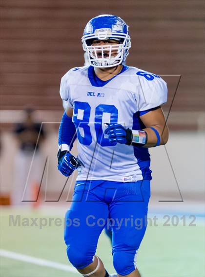 Thumbnail 1 in Veterans Memorial vs. Del Rio (UIL 5A Division 2 Area Playoff) photogallery.