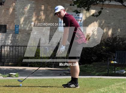 Thumbnail 2 in UIL 2A Boys Golf Finals photogallery.