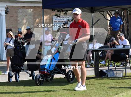 Thumbnail 3 in UIL 2A Boys Golf Finals photogallery.
