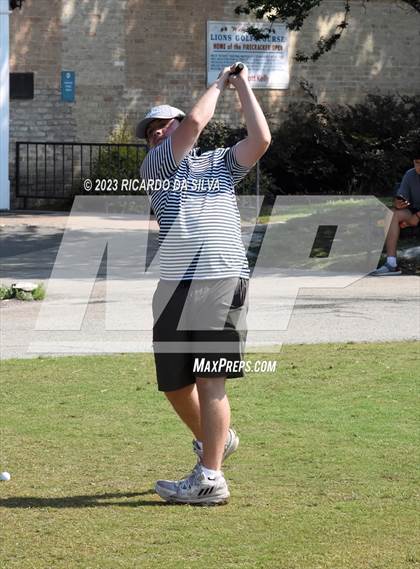 Thumbnail 2 in UIL 2A Boys Golf Finals photogallery.