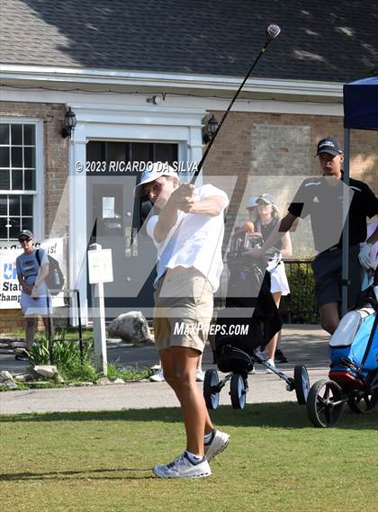 Thumbnail 1 in UIL 2A Boys Golf Finals photogallery.