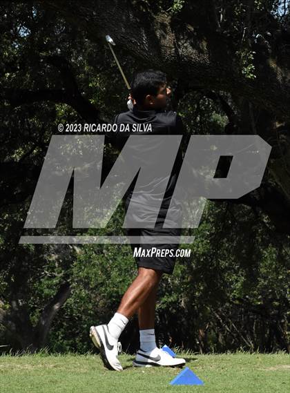 Thumbnail 3 in UIL 2A Boys Golf Finals photogallery.