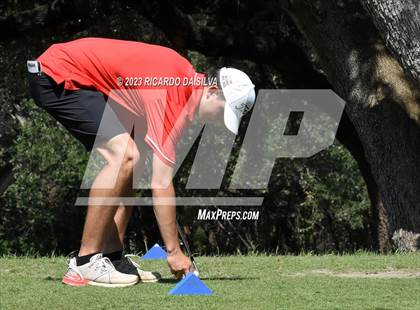 Thumbnail 2 in UIL 2A Boys Golf Finals photogallery.