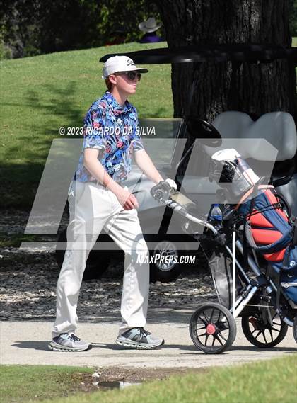 Thumbnail 3 in UIL 2A Boys Golf Finals photogallery.
