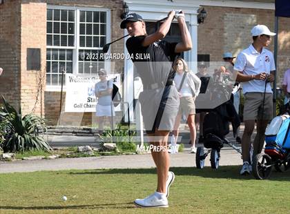Thumbnail 3 in UIL 2A Boys Golf Finals photogallery.
